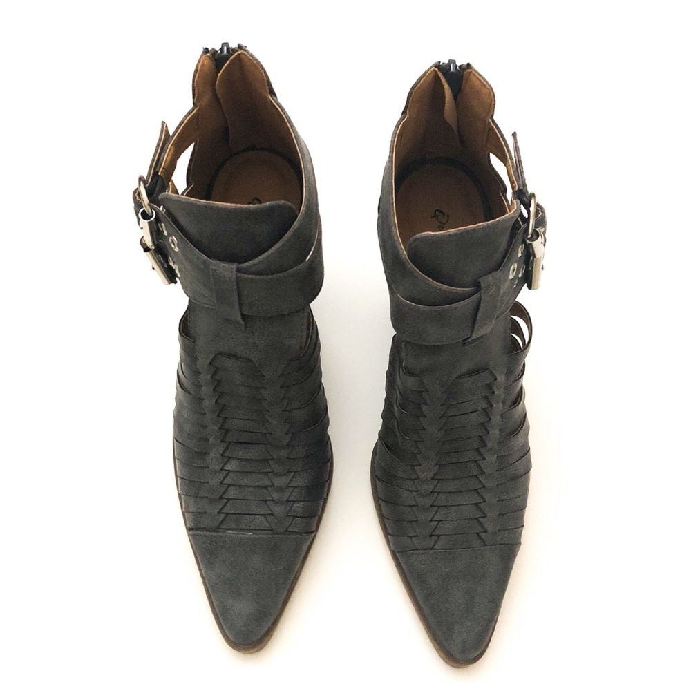 🎉HP🎉 NWT Vegan Suede Ankle Booties - Picture 7 of 8